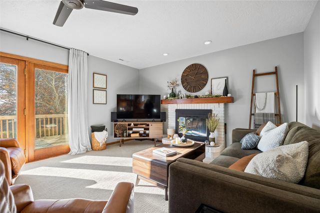 430 Highland Drive, Carlisle, IA 50047