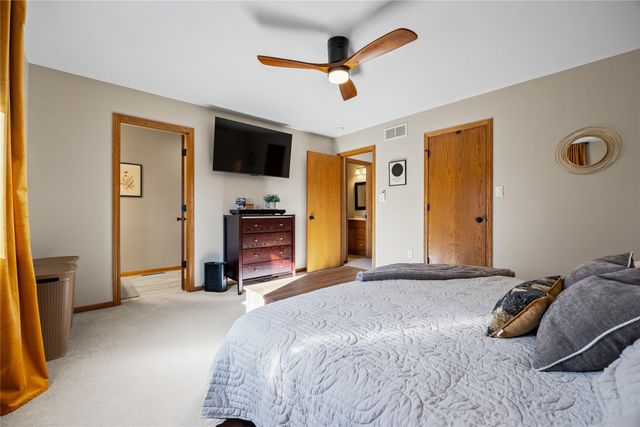 430 Highland Drive, Carlisle, IA 50047