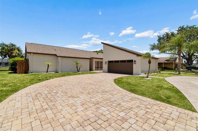 5821 SCHOONER WAY, Tampa, FL 33615