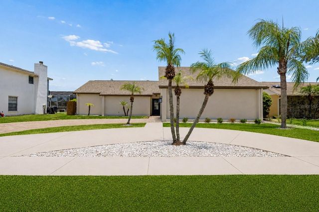 5821 SCHOONER WAY, Tampa, FL 33615