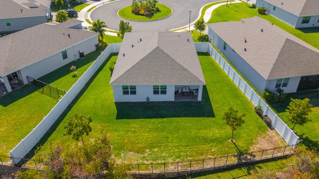 2033 NE Ocean Dunes Drive, Jensen Beach, FL 34957