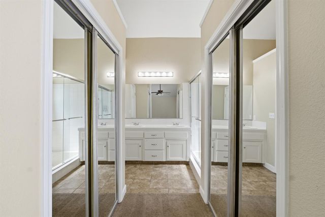 5215 W Fremont Avenue, Fresno, CA 93722