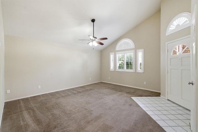 5215 W Fremont Avenue, Fresno, CA 93722