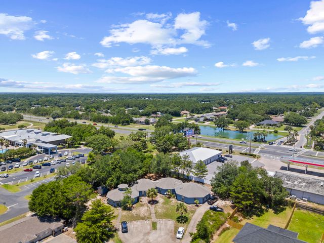 6904 Sea Turtle Circle, Navarre, FL 32566