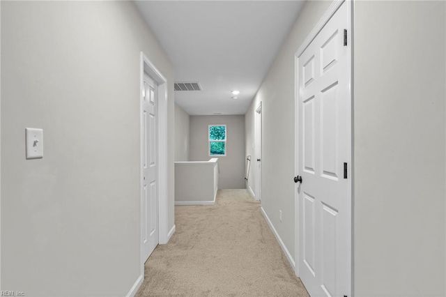 5517 Poplar Hall DR, Norfolk, VA 23502