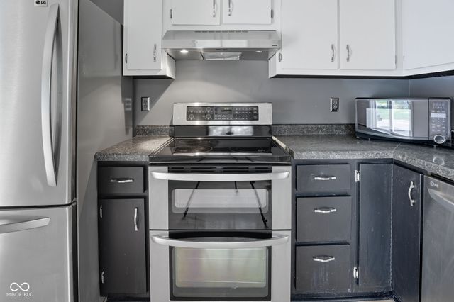 599 Yorktown Road, Greenwood, IN 46142