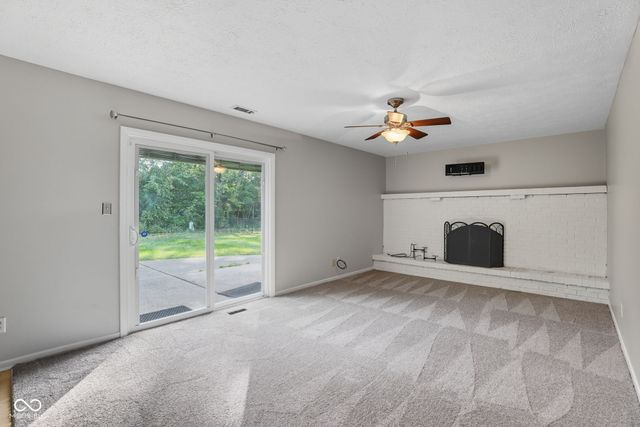 599 Yorktown Road, Greenwood, IN 46142