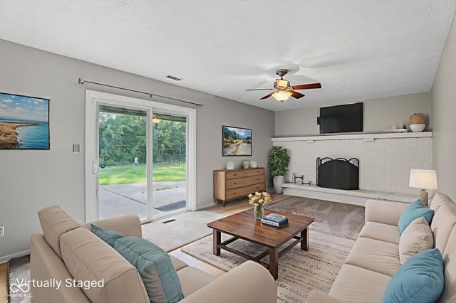 599 Yorktown Road, Greenwood, IN 46142