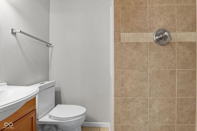 599 Yorktown Road, Greenwood, IN 46142