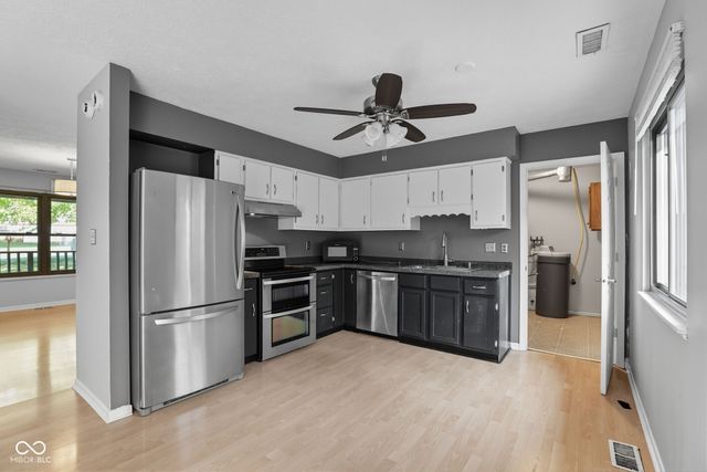 599 Yorktown Road, Greenwood, IN 46142