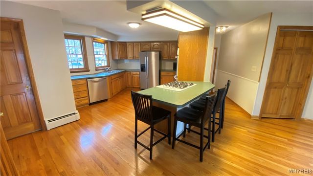 4486 Shadyridge Drive, Hamburg, NY 14075