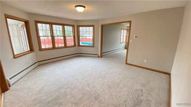 4486 Shadyridge Drive, Hamburg, NY 14075