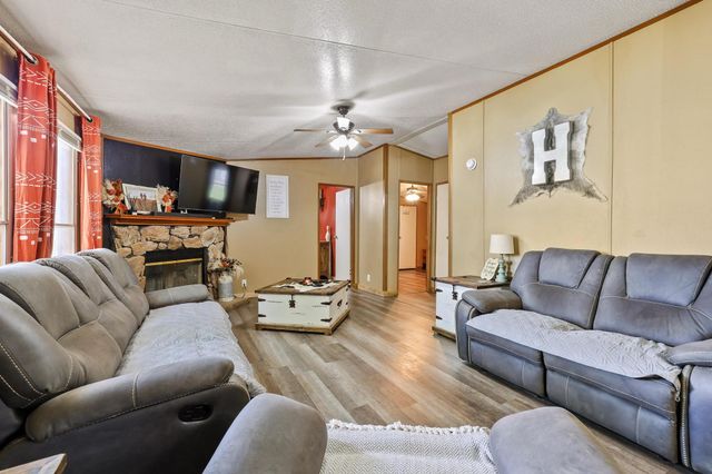 201 S Main Street, Dodd City, TX 75438