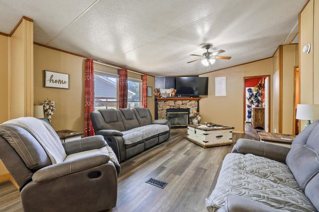 201 S Main Street, Dodd City, TX 75438