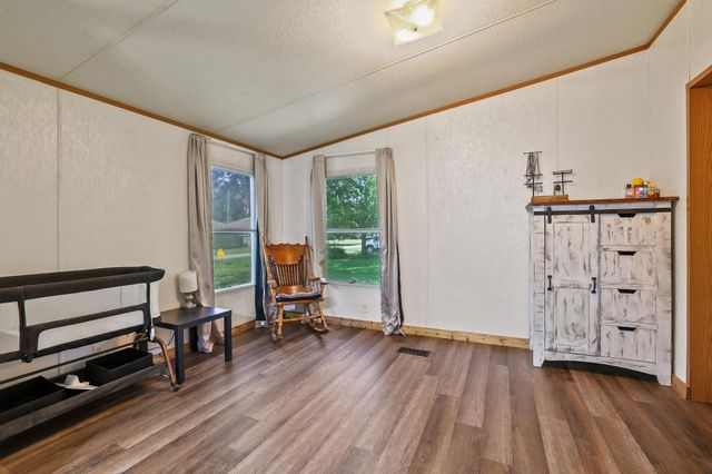201 S Main Street, Dodd City, TX 75438