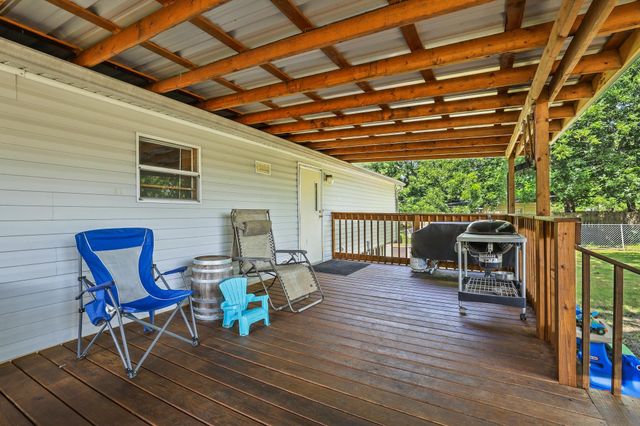 201 S Main Street, Dodd City, TX 75438