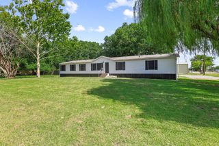 201 S Main Street, Dodd City, TX 75438
