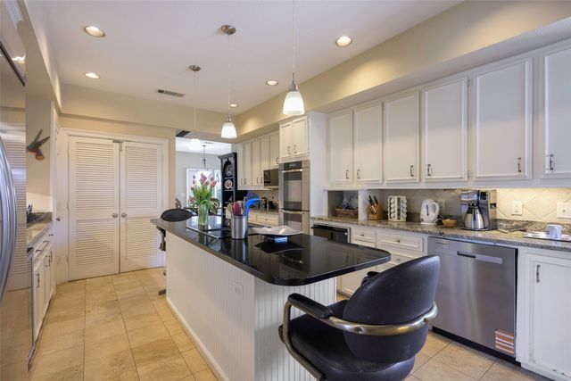 5333 CORINTHIAN BAY Drive, Plano, TX 75093