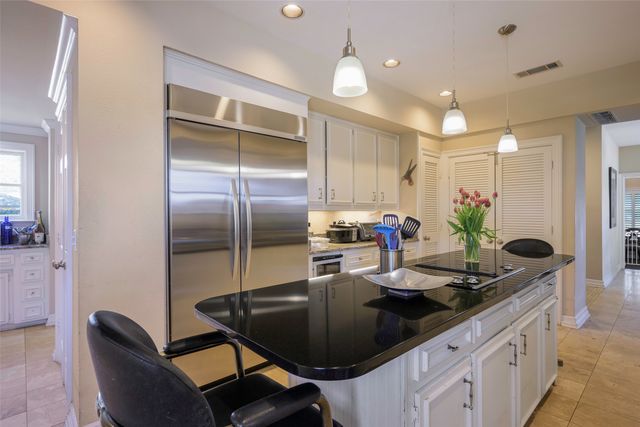 5333 CORINTHIAN BAY Drive, Plano, TX 75093