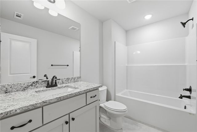2173 S Magnificent Loop, Fayetteville, AR 72701