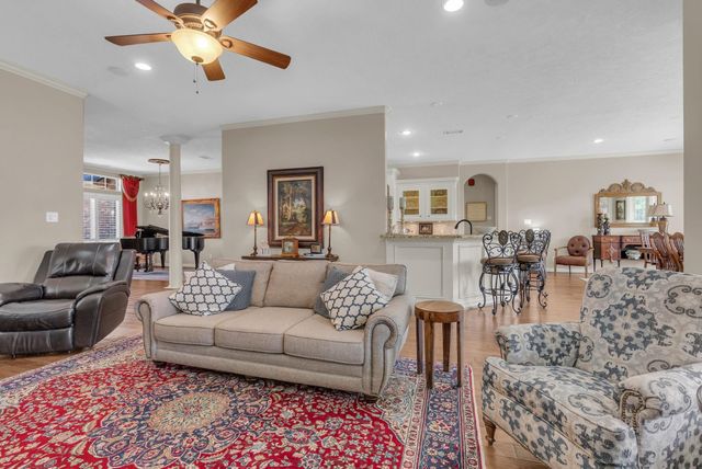 266 Blue Heron Drive, Montgomery, TX 77316