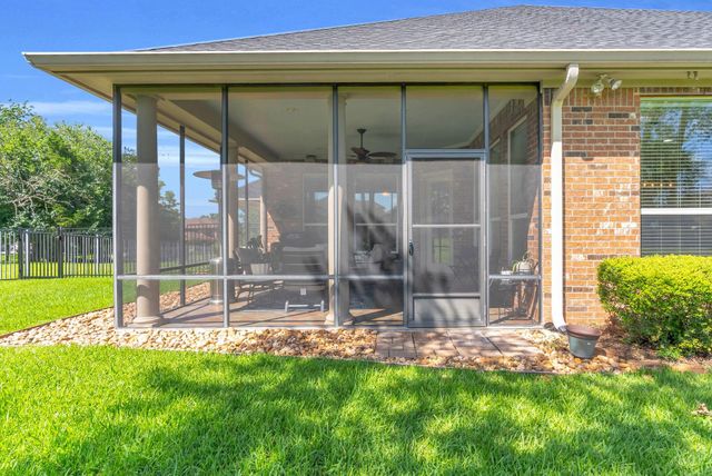 266 Blue Heron Drive, Montgomery, TX 77316