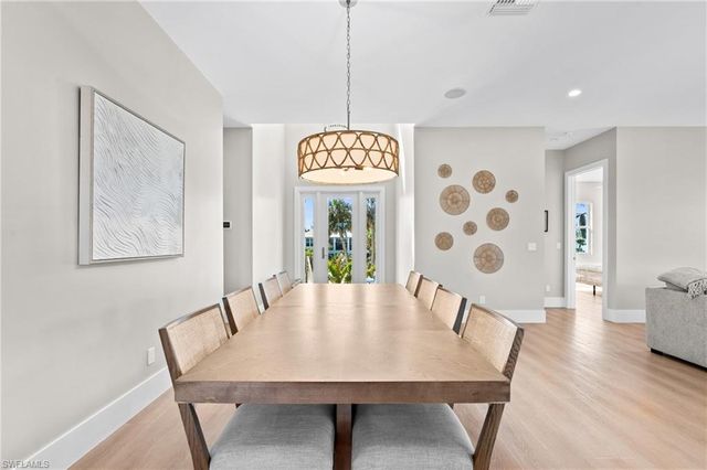 117 Hercules DR, Fort Myers Beach, FL 33931