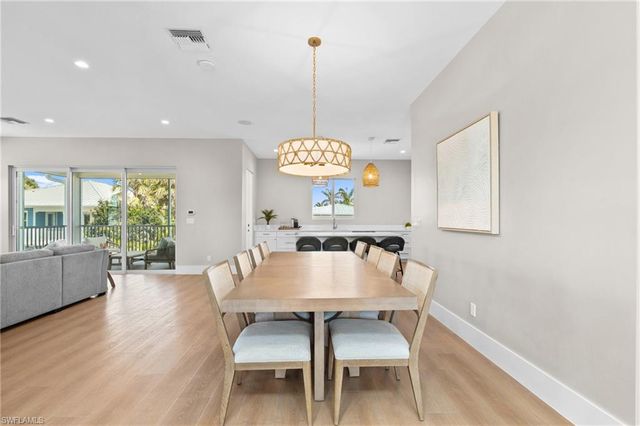 117 Hercules DR, Fort Myers Beach, FL 33931