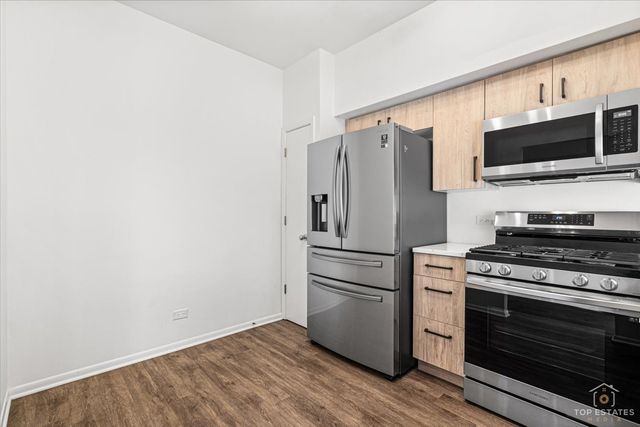 1260 Cranbrook Drive, Schaumburg, IL 60193