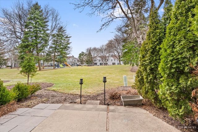 1260 Cranbrook Drive, Schaumburg, IL 60193