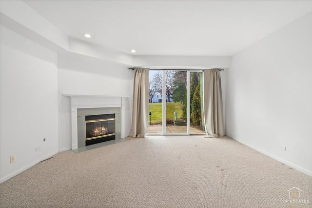 1260 Cranbrook Drive, Schaumburg, IL 60193