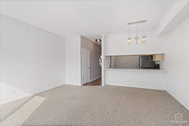 1260 Cranbrook Drive, Schaumburg, IL 60193