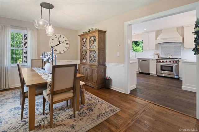 14 Briarwood Lane, Pleasantville, NY 10570