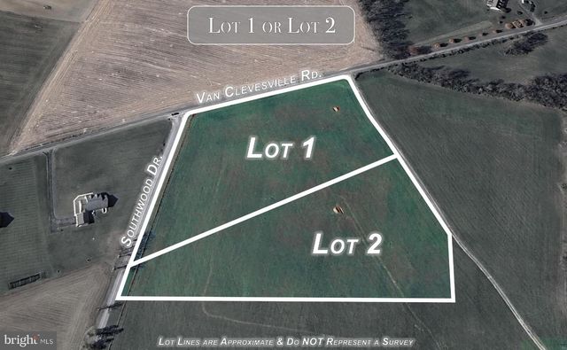 1196 VAN CLEVESVILLE RD, Kearneysville, WV 25430