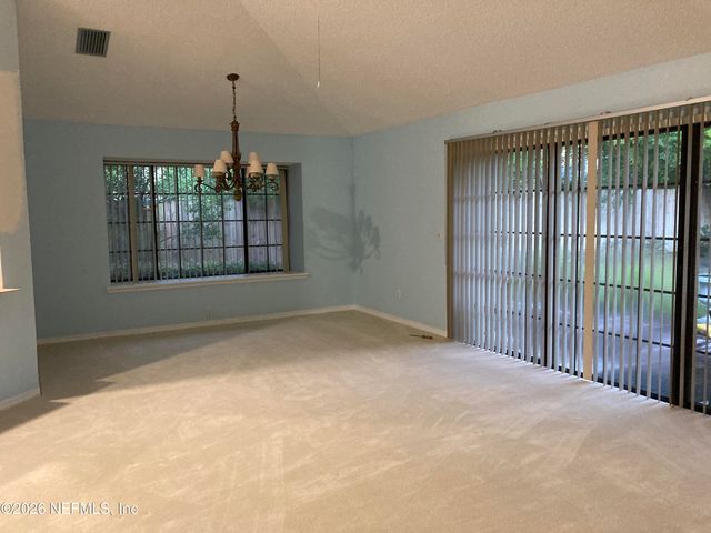 8150 LOCH LOMOND LN Lane, Jacksonville, FL 32244