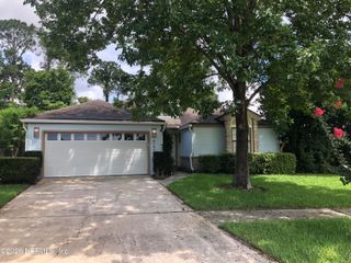 8150 LOCH LOMOND LN Lane, Jacksonville, FL 32244