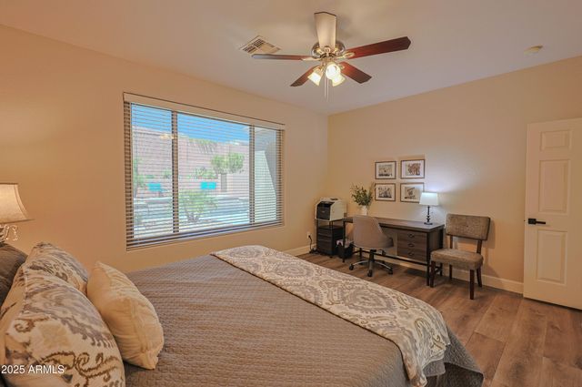 2462 W TURTLE HILL Drive, Anthem, AZ 85086