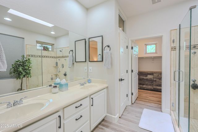 2462 W TURTLE HILL Drive, Anthem, AZ 85086