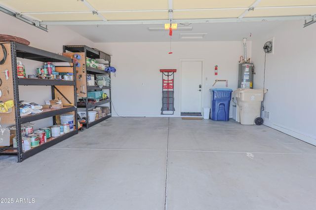 2462 W TURTLE HILL Drive, Anthem, AZ 85086