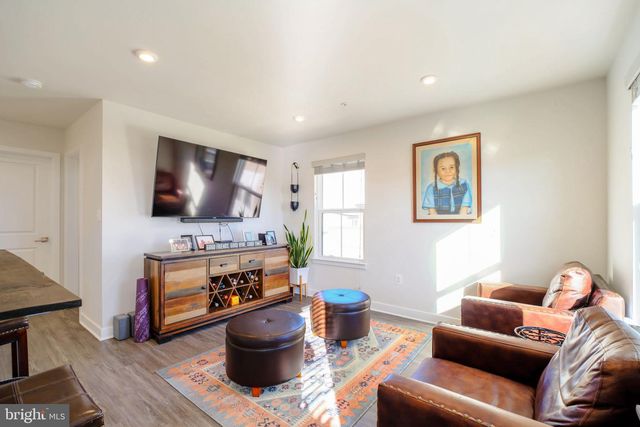 2816 ARTS VISTA BLVD, Suitland, MD 20746