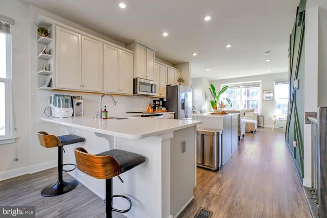 2816 ARTS VISTA BLVD, Suitland, MD 20746