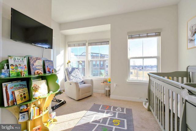 2816 ARTS VISTA BLVD, Suitland, MD 20746