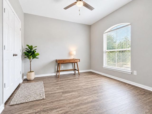 1502 Beaconshire Road, Houston, TX 77077
