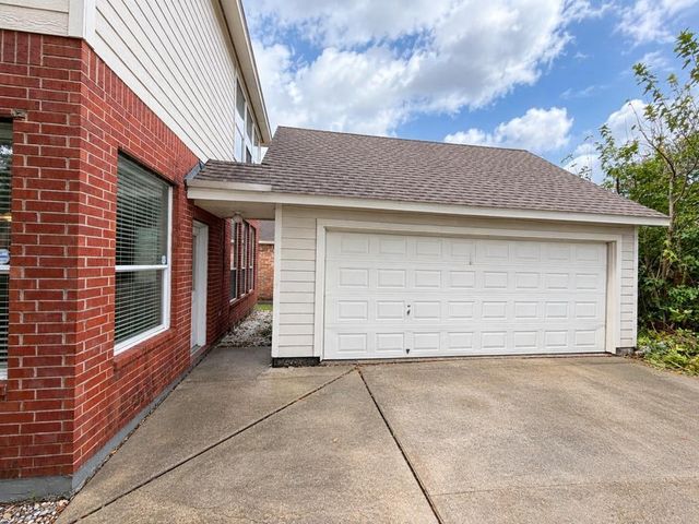 1502 Beaconshire Road, Houston, TX 77077