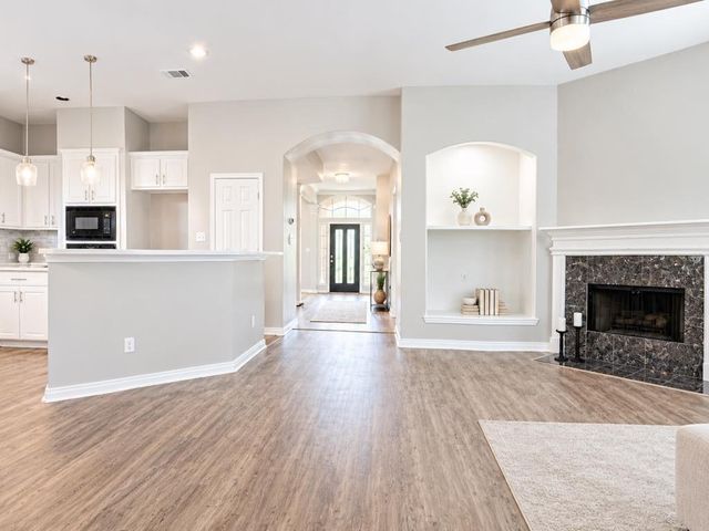 1502 Beaconshire Road, Houston, TX 77077