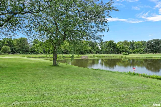 20 HICKORY RIDGE Lane, Springfield, IL 62707