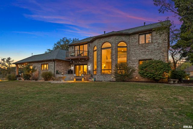 20 HICKORY RIDGE Lane, Springfield, IL 62707