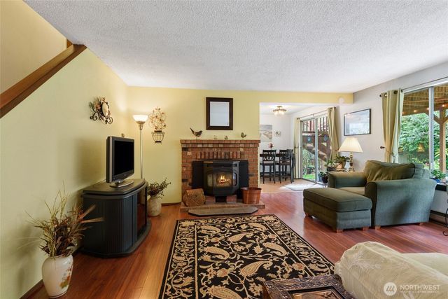 10120 19th Place W, Everett, WA 98204