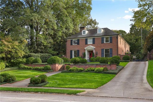 288 Peachtree Battle NW Avenue, Atlanta, GA 30305