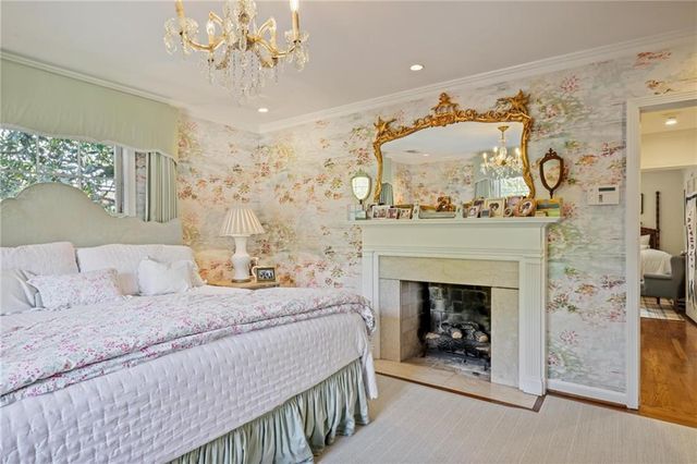 288 Peachtree Battle NW Avenue, Atlanta, GA 30305